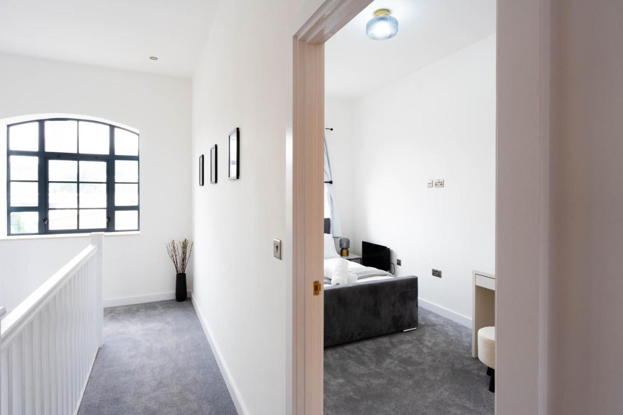 Stunning Townhouse With Pool Table Villa Birmingam Exterior foto
